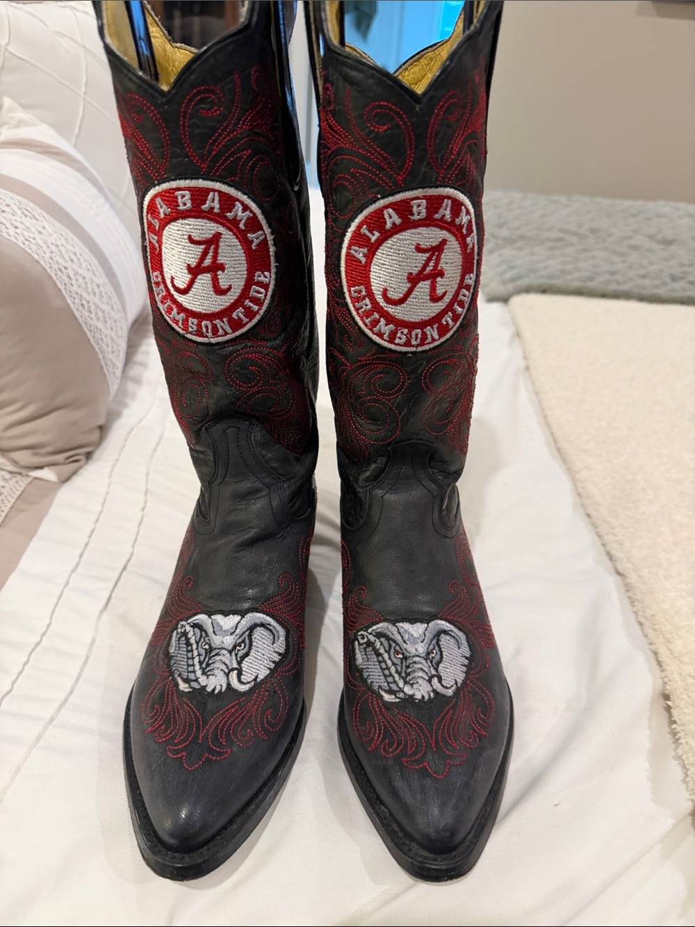 Black and Red Embroidered Women's Heeled Cowboy Boots - Alabama Crimson Tide